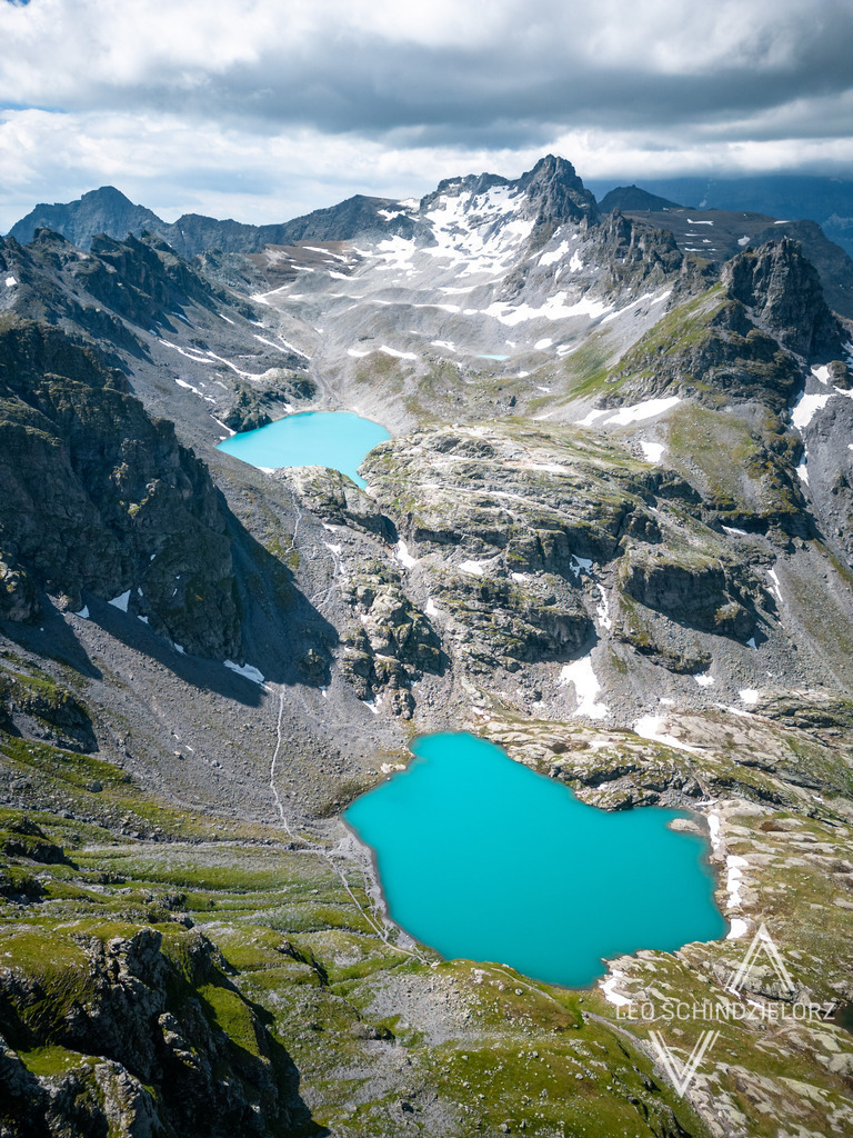 Fotografie_Leo_Schindzielorz_CH_Sommer_Pizol_20220626_DJI_0095_org | Atmosphärische Landschaftsbilder & Drohnenaufnahmen aus dem Allgäu, Tirol, Südtirol & der Schweiz – ideal für Leinwanddrucke & zur stilvollen Raumgestaltung. - Realisiert mit Pictrs.com