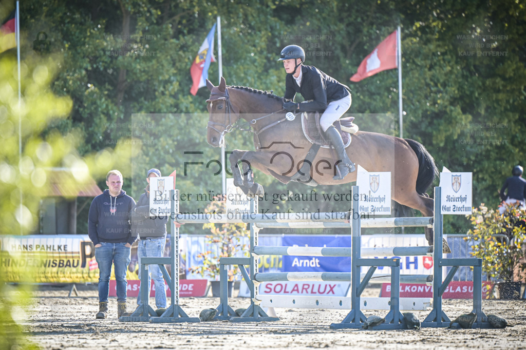 DOS_0705 | Entdecke hochwertige Reitturnierfotos von Foto Oger. Professionell, emotional und authentisch – jetzt Lieblingsmomente im Shop bestellen. - Realisiert mit Pictrs.com