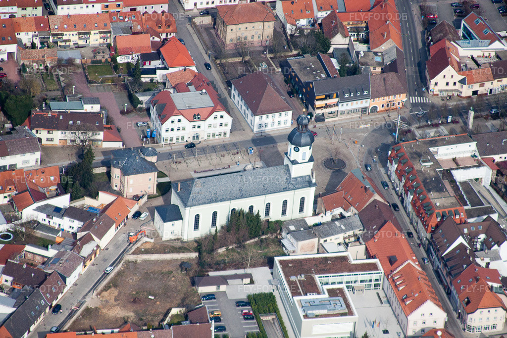 Luftbild: St. Maria in Philippsburg im Bundesland Baden-Württemberg in Deutschland. Foto: IMG_37821.jpg vom 12.03.2011 durch Werner Riehm/FLY-FOTO.de