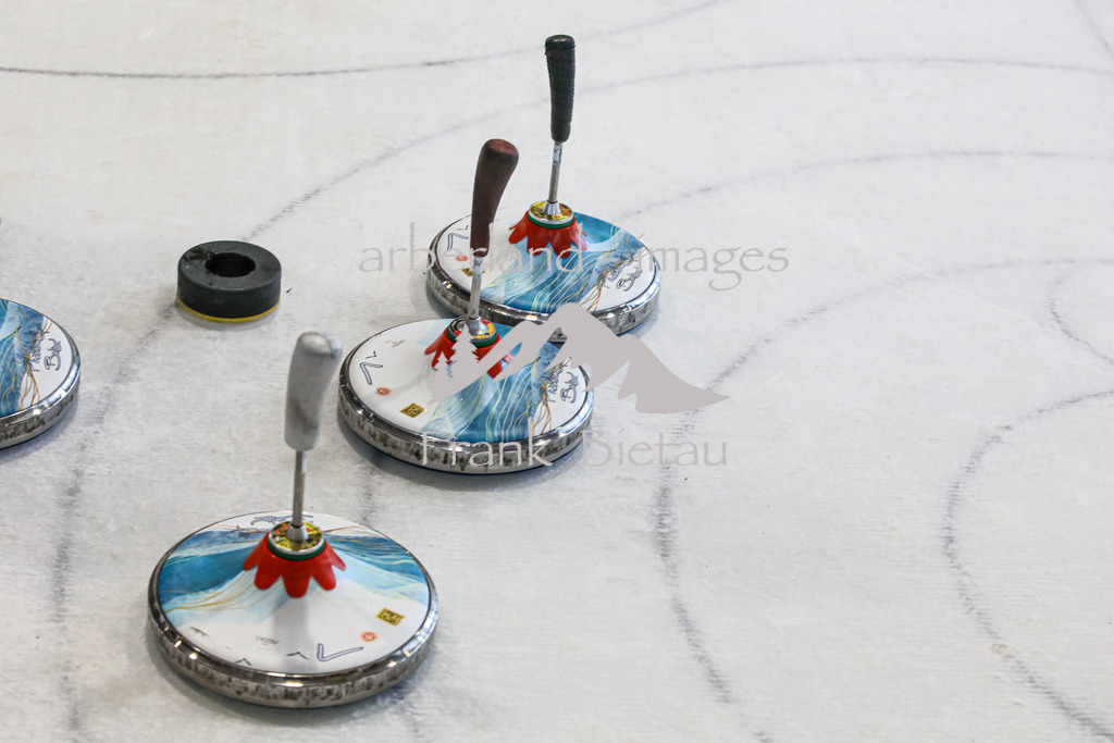 OE7A3420 | Eisstock, Symbolbild