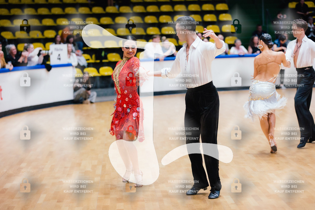 Hessen Tanzt WDSF Open Youth Latin 3rd (47) Chenbo Liu _ Chengming Zhang (P.R. China)-2025-05-17-2592 | Webshop for digital downloads and prints of dance sport, event & show photographer Julian Link - Realisiert mit Pictrs.com