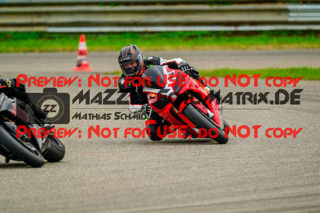 MaZZes_Fotomatrix_20241003_6007705_1436-2 | GELB