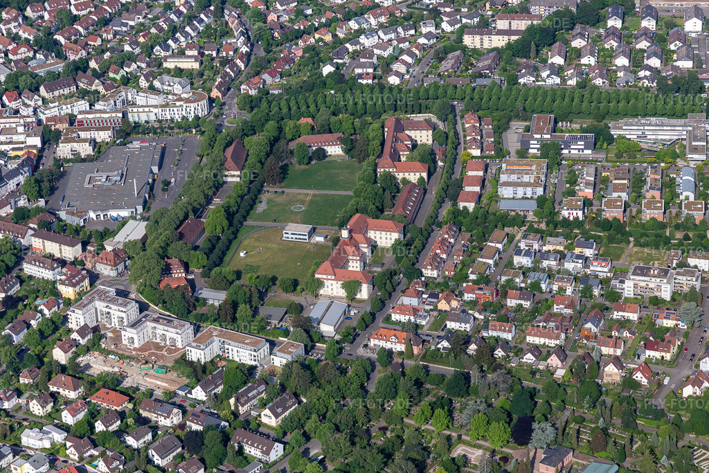 Luftbild: Kasino Ettlingen am Dickhäuterplatz in Ettlingen im Bundesland Baden-Württemberg in Deutschland. Foto: IMG_131614.jpg vom 22.05.2022 durch Werner Riehm/FLY-FOTO.deEttlingen