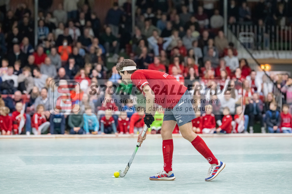 HK_20230128_103725 | 1. Bundesliga 1/4 Finale ( Herren ) Rot-Weiss Köln - Club an der Alster am 28.1.2023 Rot-Weiss Köln  , Köln , Anton Boeckel ( Club an der Alster #8 )