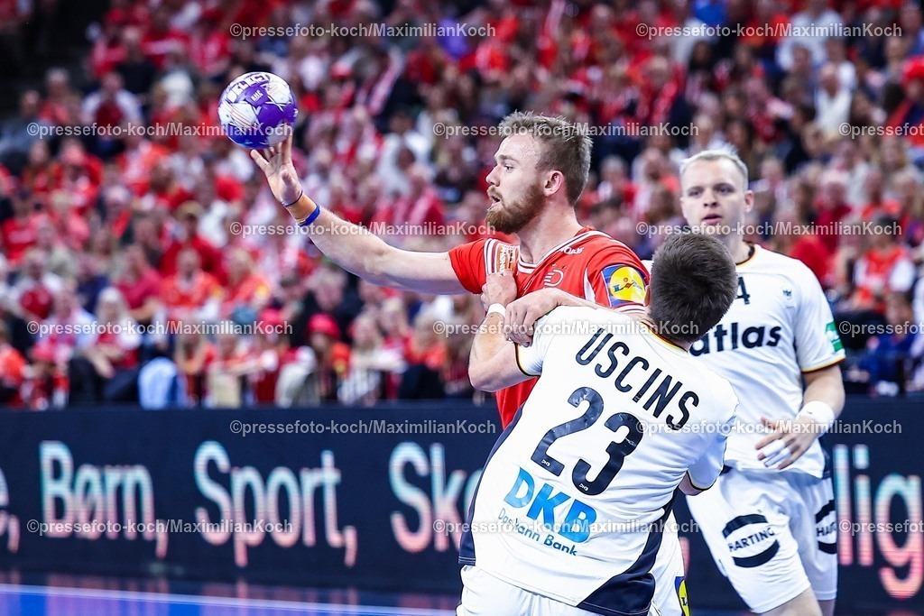 xIAJx150520261025 | 15.05.2026, xIAJx, Handball, Länderspiel, Testspiel, Dänemark - Deutschland, Royal Arena Kopenhagen: Thomas Arnoldsen (Dänemark #42) Renars Uscins (Deutschland #23)