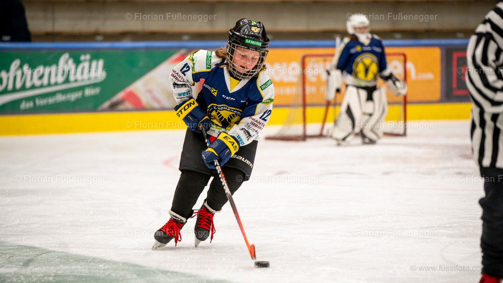 2025-03-23-U9-Turnier-Durnbirn-022 | "Fussifoto.com – Ihr Ansprechpartner für hochwertige Fotografie! Entdecken Sie kreative Bilder und professionelle Dienstleistungen. Kontaktieren Sie uns für Ihre Projekte!"