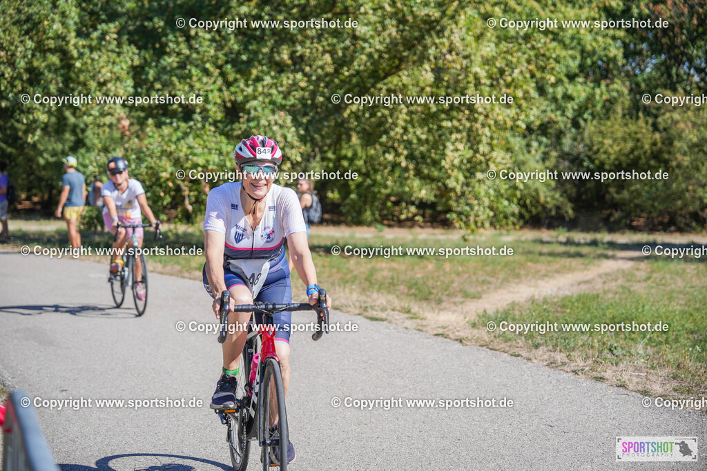 DSC02638 | Vienna Triathlon 2024                                        P3 Event                                                             #yourpictrs #sportshot_your_pictrs                 @Sportshotphotography                                     Photo Credit: www.sportshot.de