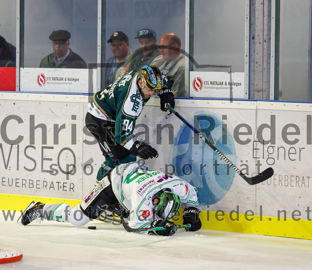 2025-09-21_052_TSV_Erding_gegen_Hoechstadter_Alligators | Erding, Deutschland, 21.09.2025:Eishockey, Oberliga Süd 2025 / 2026, 2. Spieltag, TSV Erding gegen Höchstadter Alligators, Endergebnis: 3:4Foto: Christian Riedel / fotografie-riedel.net