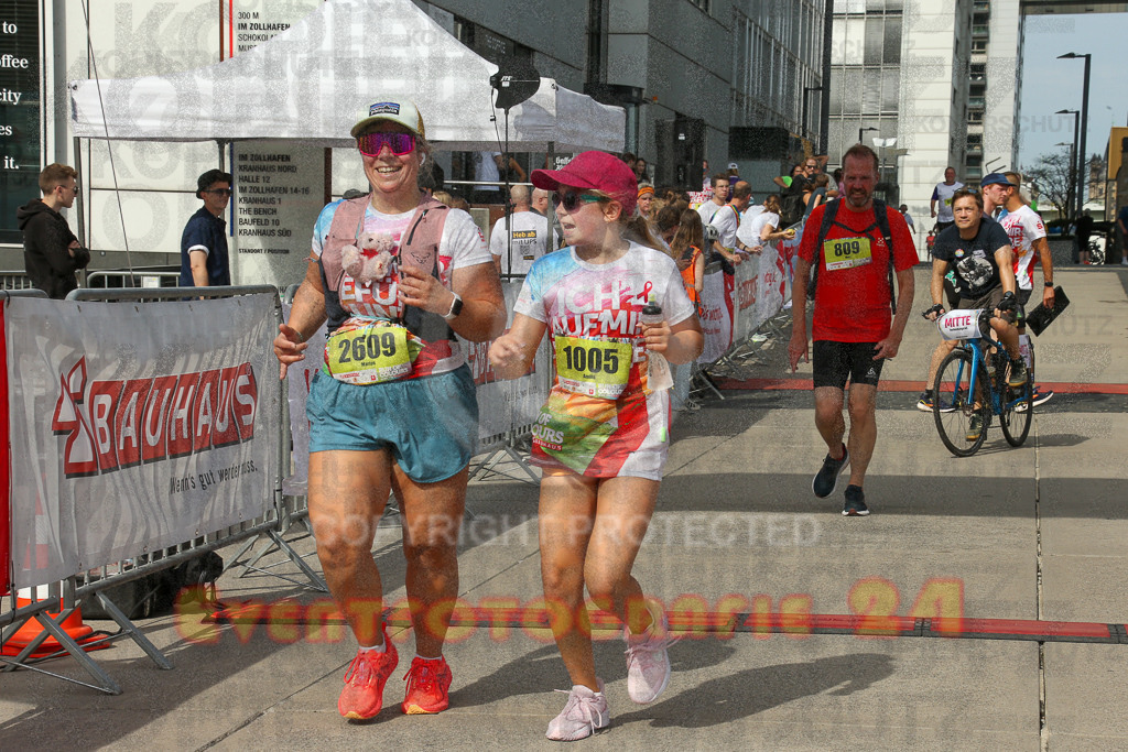 250920_1343_EX1_6412 | Sportfotografie im Rhein-Sieg Kreis, Köln, Bonn, NRW, Rheinland Pfalz, Hessen, etc. Unser Tätigkeitsfeld umfasst den Laufsport vom Volkslauf über den Marathon, Duathlon, Triathon bis zum Ultralauf wie Kölnpfad Ultra oder Schindertrail.