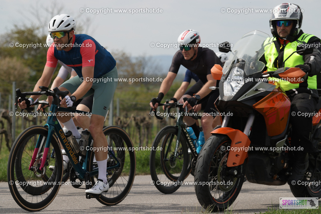 368A4640 | Neusiedlersee Radmarathon 2026@sportshot_your_pictrs #yourpictures#roadtowm2029 #nrm #neusiedlerseeradmarathon #neusiedlersee #neusiedlerseetourismus #burgenland #mörbisch #nrm26 #burgenlandtourismus #voglundco #poweredbyburgenlandtourismus #radsport #rad #marathon #ucigranfondo #visitburgenland #ucigranfondoworldseries