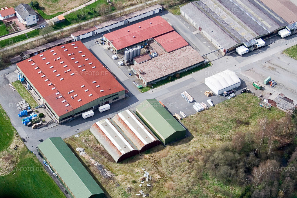 Luftbild: Cortec Kunststoff Technik GmbH im Ortsteil Wahlen in Grasellenbach im Bundesland Hessen in Deutschland. – Foto: IMG_10346.jpg vom 20.04.2008 durch Werner Riehm/FLY-FOTO.de – Auflösung des Originals: 3065 x 2043 px