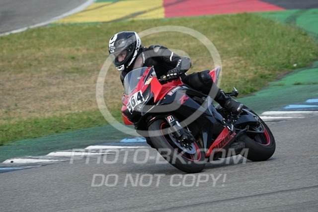 2024_06_27_PBK_14102 | Sportfotografie; SlowMotion; Video; Rennstrecke; Hafeneger; Speer; Racing; RSE; BMW; CBO; Trackday; Motorsportarena; Hockenheimring; Brno; Most; Barcelona; Valencia