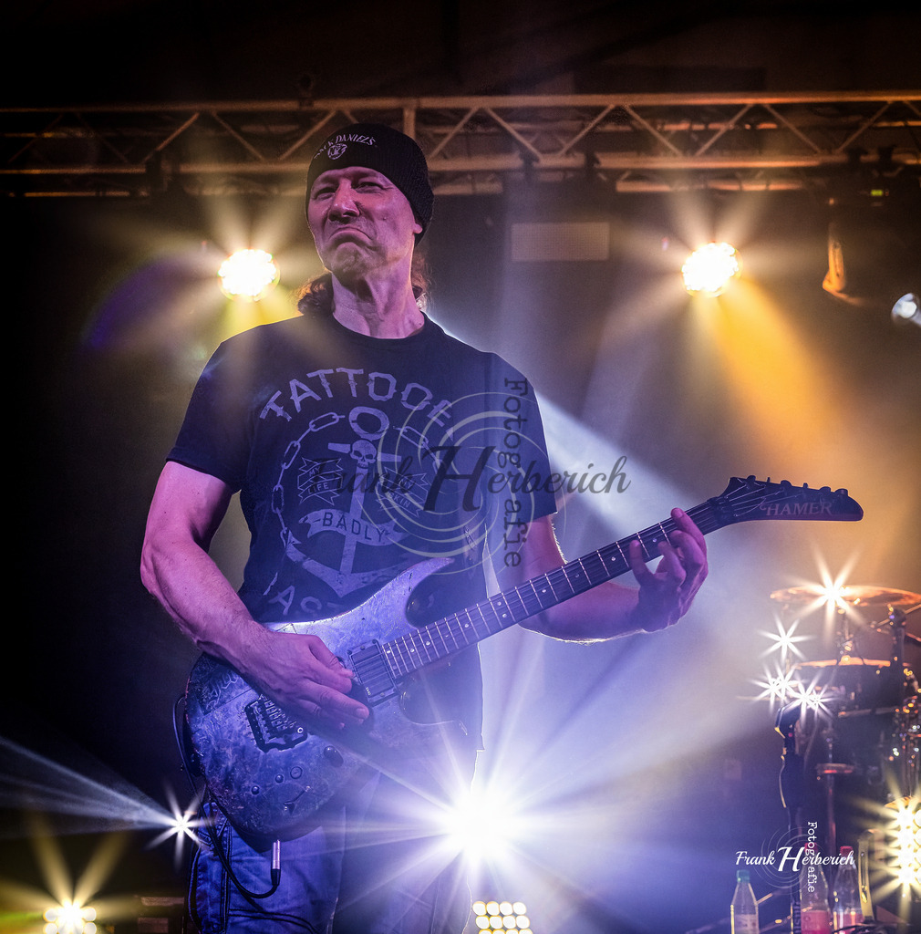 Justice Band | Frank Herberich Fotografie, Frank Herberich, Fotografie, Hochzeit, Portrait, St. Peter Ording, Ording, Westerhever, Nordsee, Frank Fotografie, Hardheim,  Odenwald,Walldürn, Band,Eventfotografie - Realisiert mit Pictrs.com