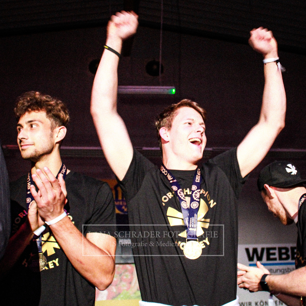 WM EMPFANG 30.01.23 LSF-18 | lanaschraderfotografie - Realisiert mit Pictrs.com