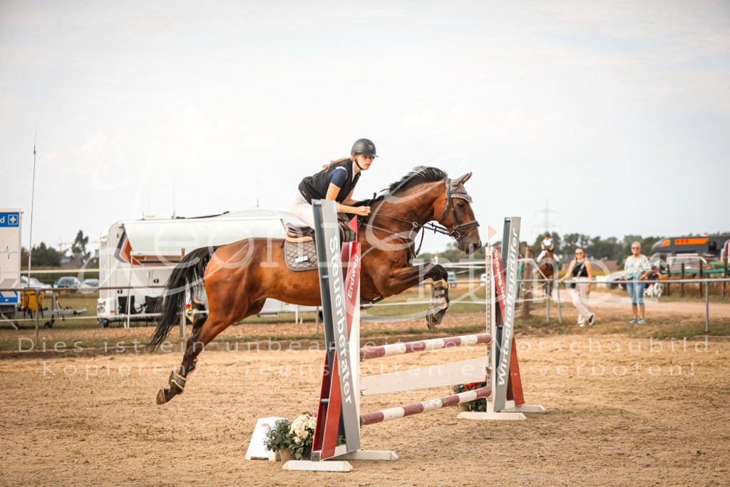 27.SaSpMA00099 | Leoni Ertmer Photography - Realisiert mit Pictrs.com