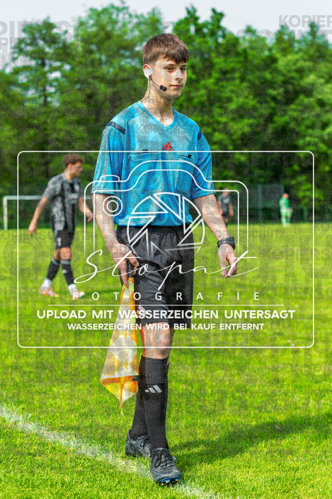 Kreisliga Herren HK - FG Fulde-Stellichte vs. SV Ciwan Walsrode | Phil-Justin Riehs (Schiedsrichterassistent); Kreisliga Herren HK - FG Fulde-Stellichte vs. SV Ciwan Walsrode am 31.05.26 in Lehrdestadion, Stellichte - Realisiert mit Pictrs.com