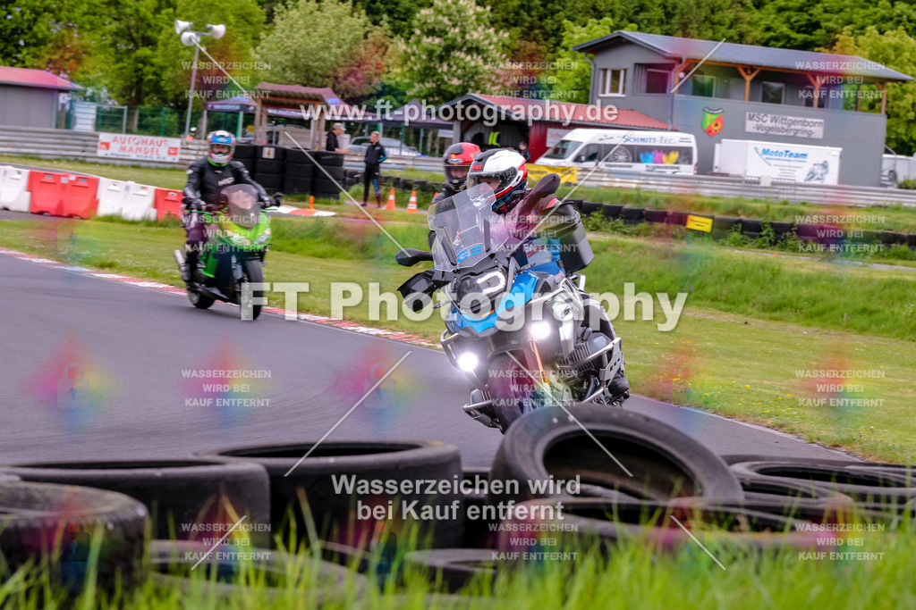 MotoTeamVBK-20471 | Hier findet Ihr Bilder von Touristenfahrten auf der Nürburgring Nordschleife oder von anderen Veranstaltungen die ich besucht habe. Viel Spass beim Durch Schauen 