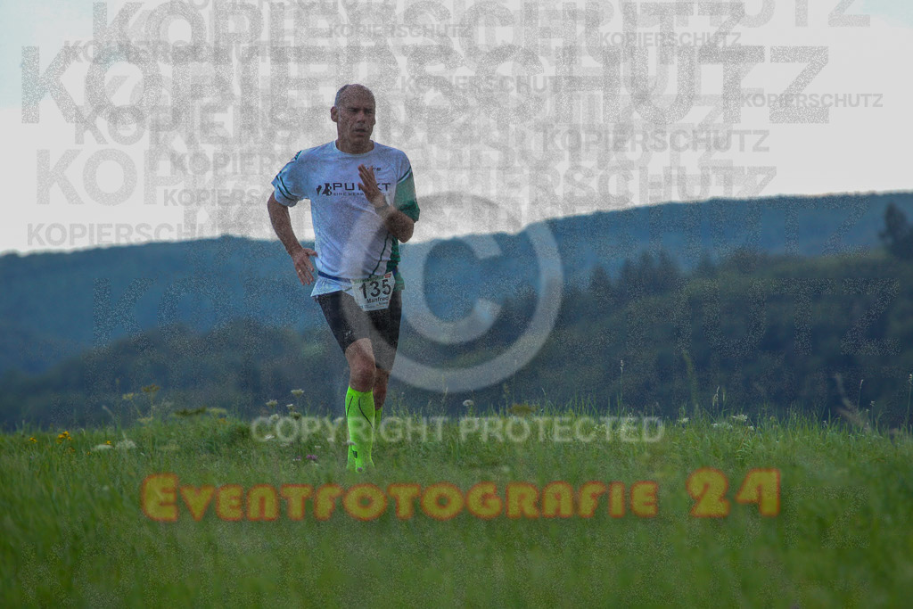 230804_1915_EV4_4373 | Sportfotografie im Rhein-Sieg Kreis, Köln, Bonn, NRW, Rheinland Pfalz, Hessen, etc. Unser Tätigkeitsfeld umfasst den Laufsport vom Volkslauf über den Marathon, Duathlon, Triathon bis zum Ultralauf wie Kölnpfad Ultra oder Schindertrail.