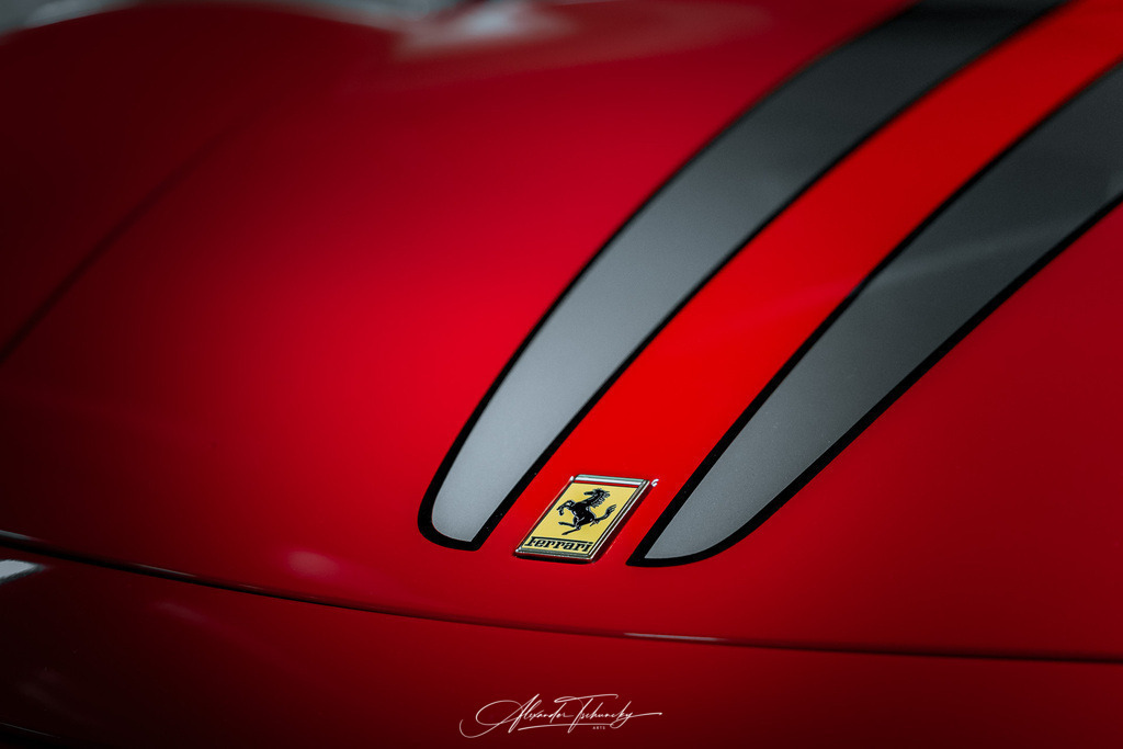 R6AT1638 _Alexander Tschuncky | Entdecken Sie die faszinierende Welt von Alexander Tschuncky Arts: Kreative Fotografie, atemberaubende Automobilkunst und hochwertiger Bilderdruck. Lassen Sie sich inspirieren! - Realisiert mit Pictrs.com