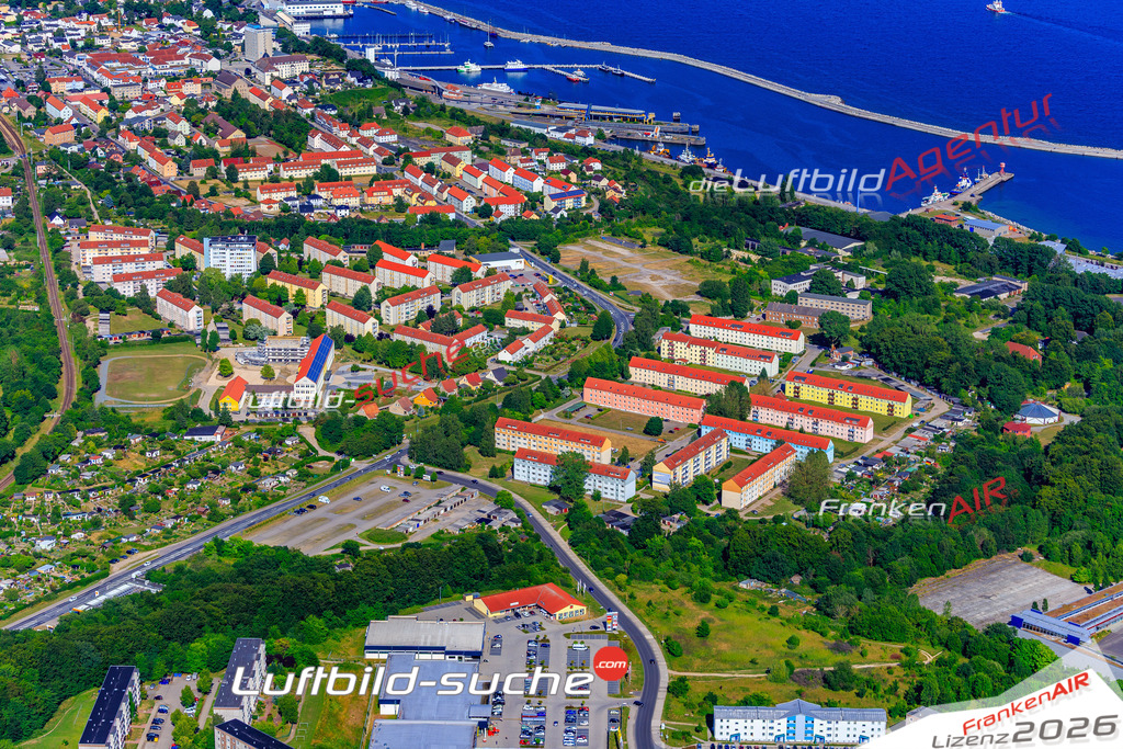 Das Luftbild der Stadt Sassnitz wurde 2018 vom Flugzeug heraus erstellt (keine Drohne) Aufnahmehöhe ca.400 Meter- hohe Auflösung für beste Druck-Qualität