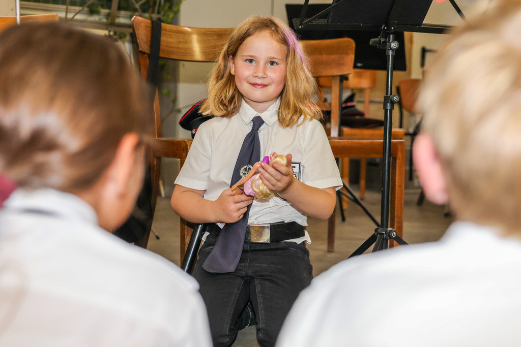 top-top.de-250628-069 | Foto, Video, Fotografie, Videografie, Fotobox, DJ, Discjockey, Musik, Musikbox, Veranstaltung, Photobooth, Amazon, Ebay, Buchtipp, Bestseller, Autor, Verlag, Buch, Wesel, Hamminkeln, NRW, Dinslaken, Rees, Drohne, Hochzeit, Party, Fotobox, Wesel, Fotograf