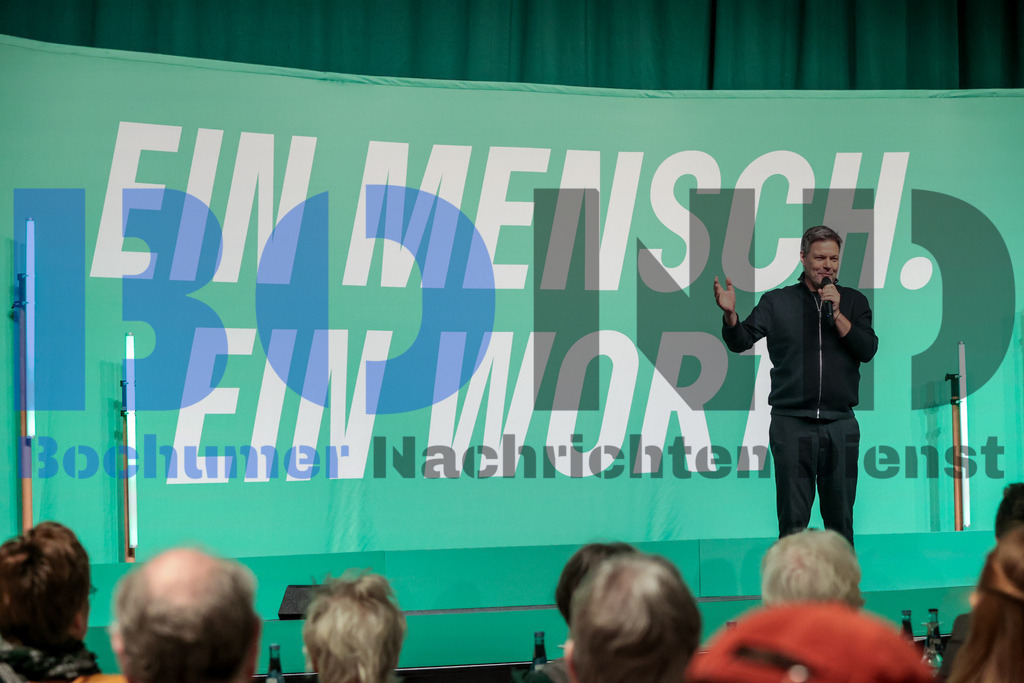 SES_HABBOC20250203-23 | bond - Realisiert mit Pictrs.com