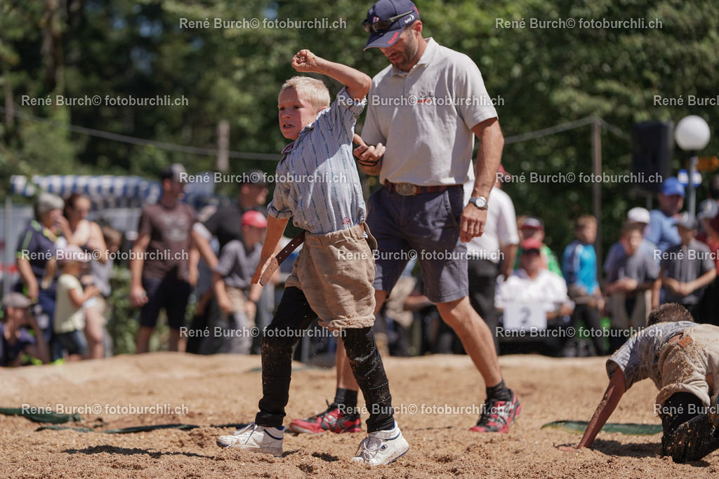 DSC08470 | René Burch leidenschaftlicher Fotograf aus Kerns in Obwalden.  Hier finden sie Sport, Landschaft und Natur Fotografie.
 - Realisiert mit Pictrs.com