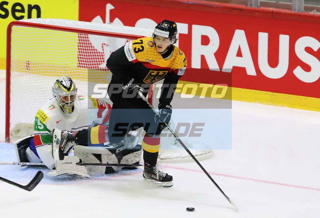 Lukas Reichel - GER | Lukas Reichel - GER - Realisiert mit Pictrs.com