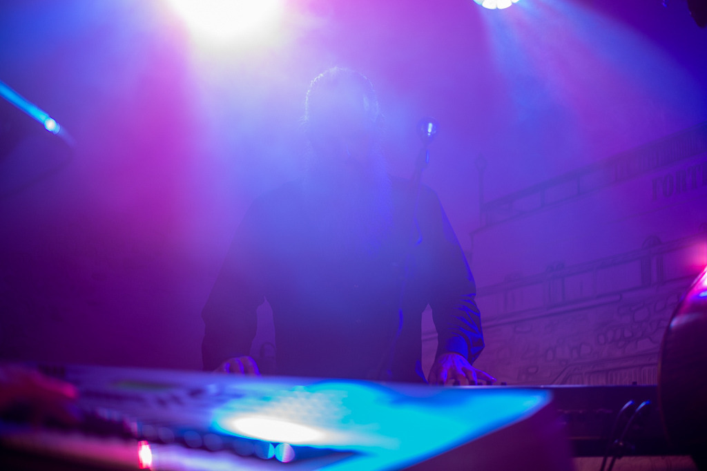 Disco Lounge im Forte Belvedere Leisnig | Disco Lounge mit Helena Forster meets Klazz Brothers im Forte Belvedere Leisnig zum Festival Hallo Leisnig 2022. - Realisiert mit Pictrs.com