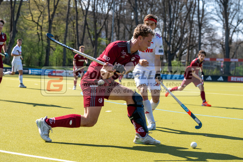 SFE_20260322_0104 | Köln, Deutschland, 22.03.26: Feldhockey 1. Bundesliga Herren zwischen Rot-Weiss Köln - Münchener HC im REWE Sportpark am 22.03.2026 in Köln, Deutschland. (Foto von Stephan Fehrmann)Köln, Germany, 22.03.26: Feldhockey 1. Bundesliga Herren between Rot-Weiss Köln - Münchener HC in REWE Sportpark at 22.03.2026 in Köln, Deutschland. (Foto from Stephan Fehrmann)