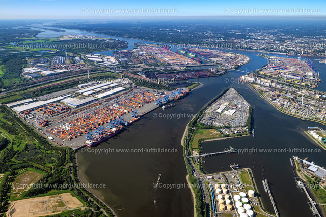 Hamburg_Altenwerder_Hafen_ELS_4195040923 | HAMBURG 21.08.2023 Containerterminal HHLA Container Terminal Altenwerder (CTA) am Ufer der Elbe im Stadtteil Altenwerder in Hamburg. // Container Terminal HHLA Container Terminal Altenwerder (CTA) on the Elbe riverbank in the Altenwerder part of Hamburg in Germany. Foto: Martin Elsen