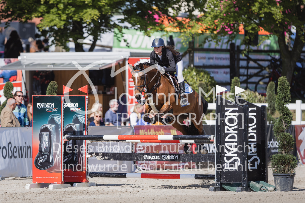 230519_MayDays_Stil-A2-U25-154 | Deine schönsten Turniermomente als professionelle Fotos! Entdecke hochwertige Pferdesport-Fotografie im Online-Shop. Jetzt Fotos finden & bestellen!