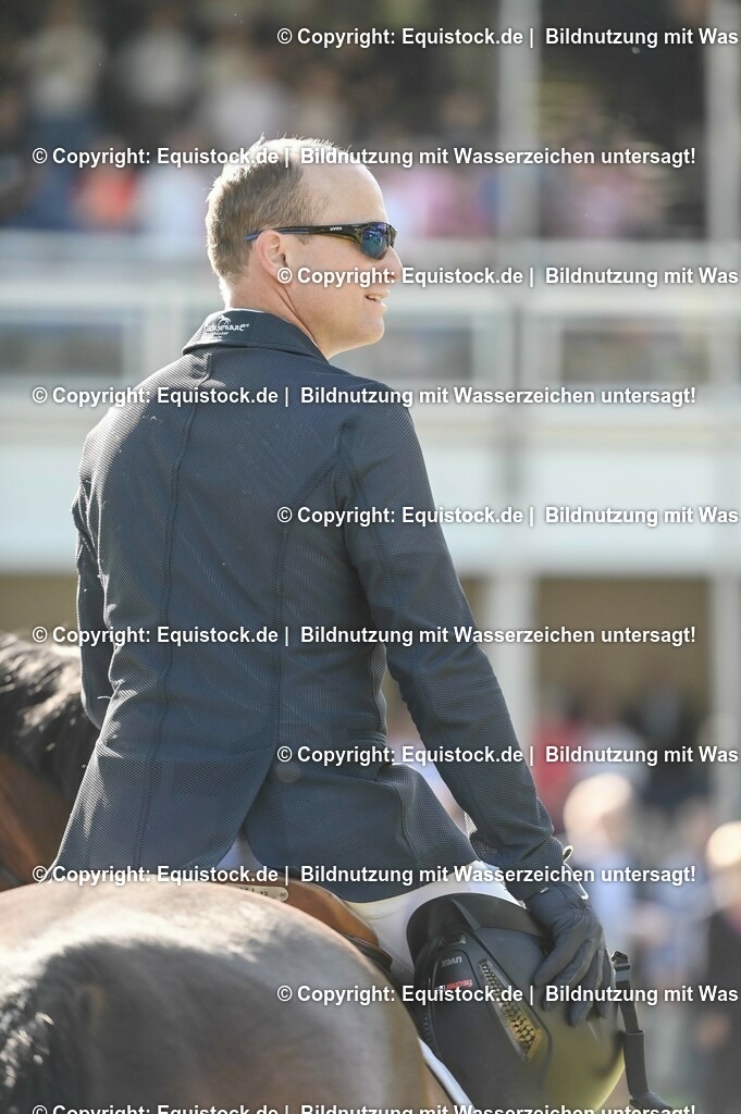 20230528_17_CSI4_Hess.Min.Präs_0333 | equistock