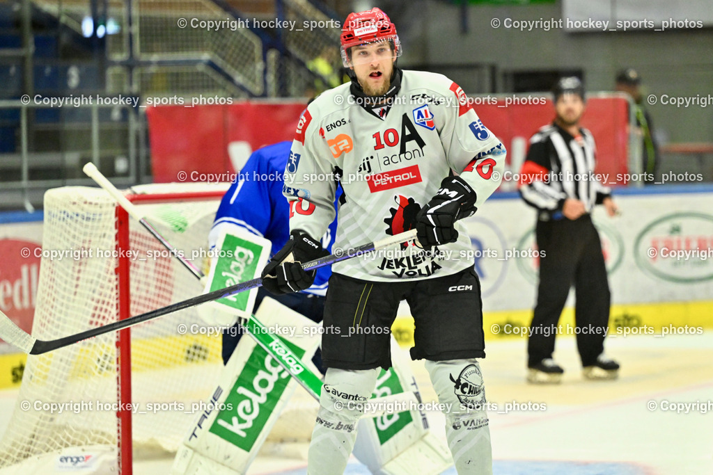 EC IDM Wärmepumpen VSV vs. HDD Jesenice | #10 JENKO Jasa HDD Jesenice, EC IDM Wärmepumpen VSV vs. HDD Jesenice, EC IDM Wärmepumpen VSV vs. HDD Jesenice am 08.09.2024 in Villach (Stadthalle Villach), Austria, (Photo by Bernd Stefan)