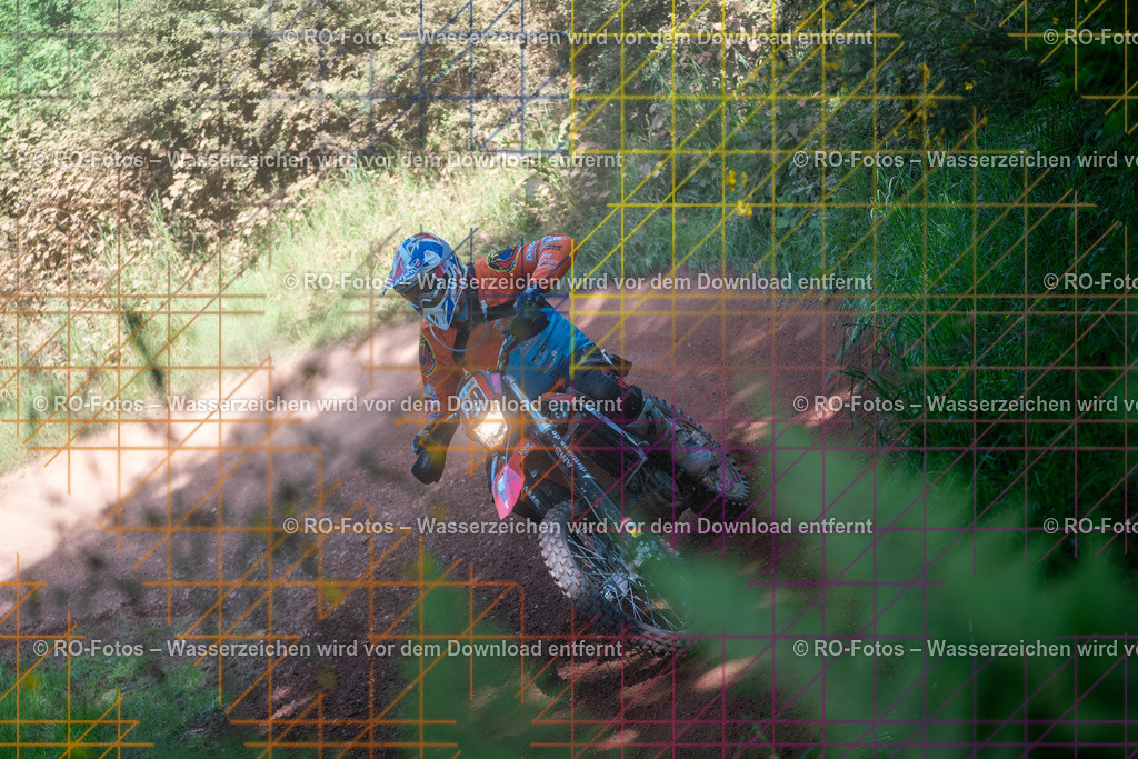 Wolfshausen 3 Lauf -777 | Sportfotografie von RO-Fotos: Motorsport, Motocross, Enduro, Laufveranstaltungen und Triathlon. Professionelle Fotos von Sportlern und Events. - Realisiert mit Pictrs.com