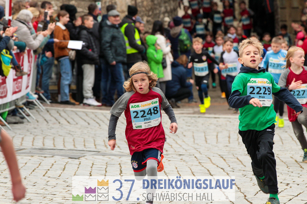 AOK JuniorCup 400m | 3Koenigslauf 2023 - Realisiert mit Pictrs.com