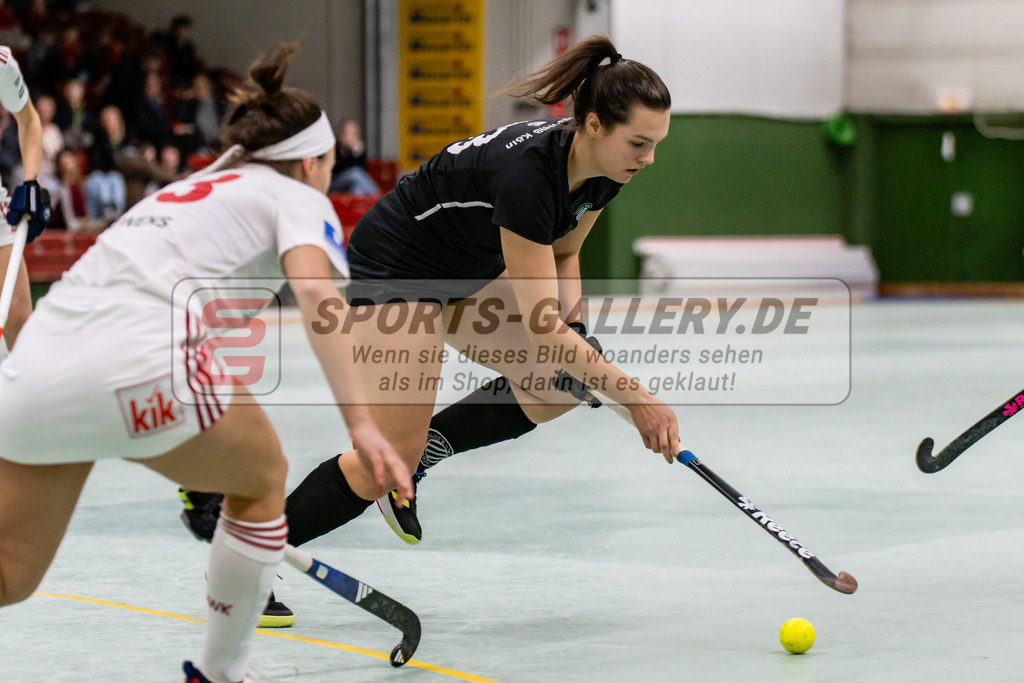 SFE_20250112_0078 | Köln, Deutschland, 12.01.2025:  ßHockey 1. Bundesliga Damen Rot-Weiss Köln - Schwarz-Weiß Köln im KTHC Stadion Rot-Weiss Köln Tennis and Hockey Club am 12.01.2025 in Köln, Deutschland. (Foto von Stephan Fehrmann)Köln, Germany, 12.01.2025: ßHockey 1. Bundesliga Damen Rot-Weiss Köln - Schwarz-Weiß Köln in KTHC Stadion Rot-Weiss Köln Tennis and Hockey Club at 12.01.2025 in Köln, Deutschland. (Foto from Stephan Fehrmann)