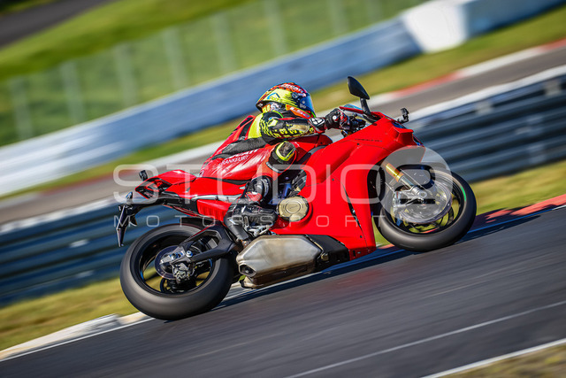 0021-260526NBR-006_21 | Deine Full-Service-Agentur für ✔️Videoproduktionen und ✔️Motorsportfotografie Jetzt Angebot anfragen!