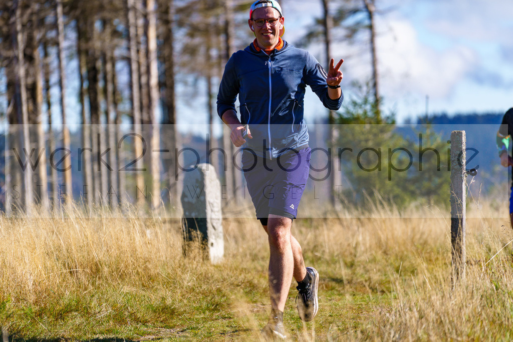 Herbstlauf 2024 | Rennsteig-Herbstlauf von Neuhaus am Rennweg nach Masserberg am 6. Oktober 2024