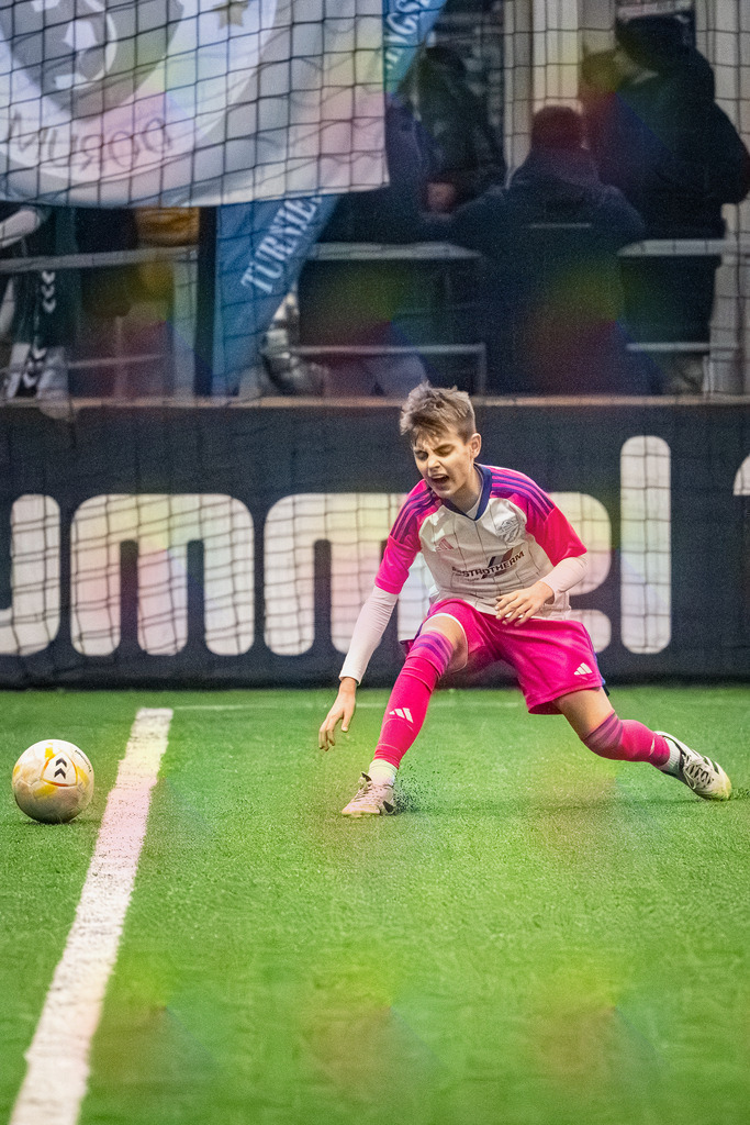 blr.pics-460 | Professionelle Fußball- und Sportfotografie. Spielbilder online ansehen und kaufen – Einzelbilder oder komplette Galerien in hoher Qualität. - Realisiert mit Pictrs.com