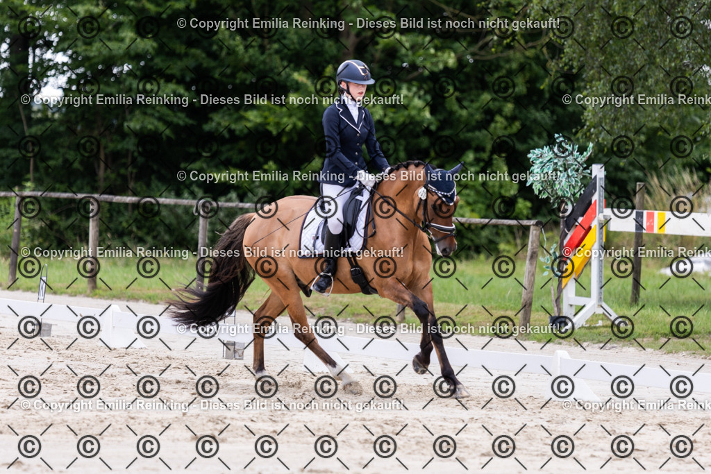 CL5A2130 | Emilia Reinking Fotografie - Realisiert mit Pictrs.com