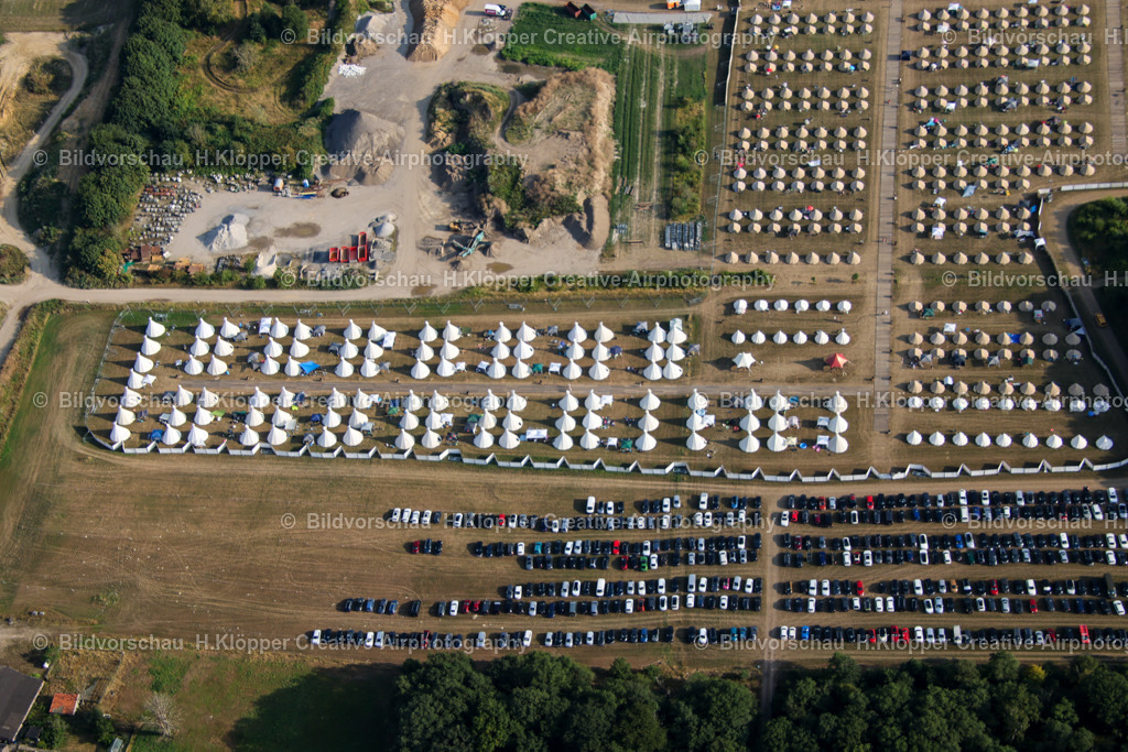 Weeze Parookaville 2022_ Creative_Airphotography H.Klöpper-6048 | Parookaville 2022 Weeze. Das größte Elektro Event Festival mit 220.000 Besucher. Zeltstadt - Realisiert mit Pictrs.com