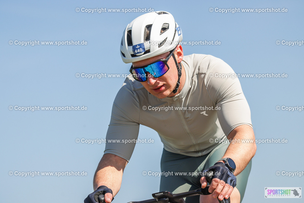 368A3434 | Neusiedlersee Radmarathon 2026@sportshot_your_pictrs #yourpictures#roadtowm2029 #nrm #neusiedlerseeradmarathon #neusiedlersee #neusiedlerseetourismus #burgenland #mörbisch #nrm26 #burgenlandtourismus #voglundco #poweredbyburgenlandtourismus #radsport #rad #marathon #ucigranfondo #visitburgenland #ucigranfondoworldseries