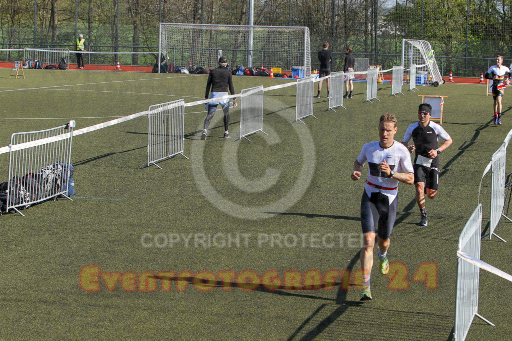 230423_0912_EV8_7225 | Sportfotografie im Rhein-Sieg Kreis, Köln, Bonn, NRW, Rheinland Pfalz, Hessen, etc. Unser Tätigkeitsfeld umfasst den Laufsport vom Volkslauf über den Marathon, Duathlon, Triathon bis zum Ultralauf wie Kölnpfad Ultra oder Schindertrail.