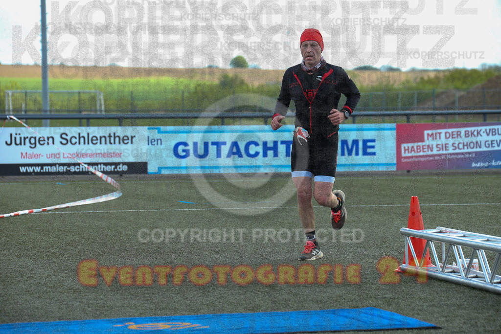 240421_1257_EX1_2166 | Sportfotografie im Rhein-Sieg Kreis, Köln, Bonn, NRW, Rheinland Pfalz, Hessen, etc. Unser Tätigkeitsfeld umfasst den Laufsport vom Volkslauf über den Marathon, Duathlon, Triathon bis zum Ultralauf wie Kölnpfad Ultra oder Schindertrail.