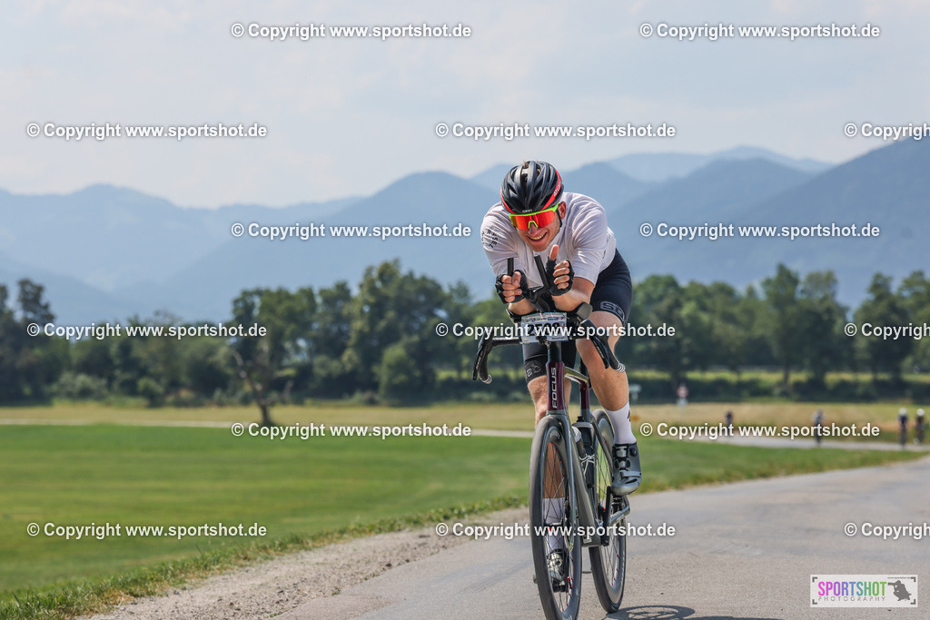 007A9317 | Rund um das Thema Sport-Event-Fotografie & individuelle Teilnehmerfotos. Jeder Teilnehmer wird fotografiert.