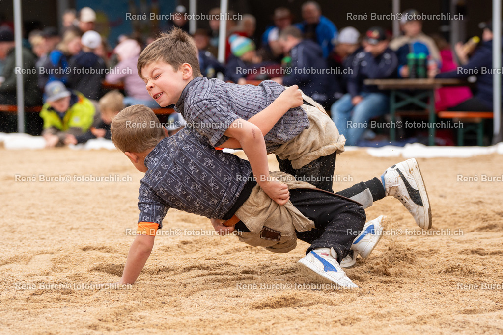 BUR05537 | René Burch leidenschaftlicher Fotograf aus Kerns in Obwalden.  Hier finden sie Sport, Landschaft und Natur Fotografie.
 - Realisiert mit Pictrs.com