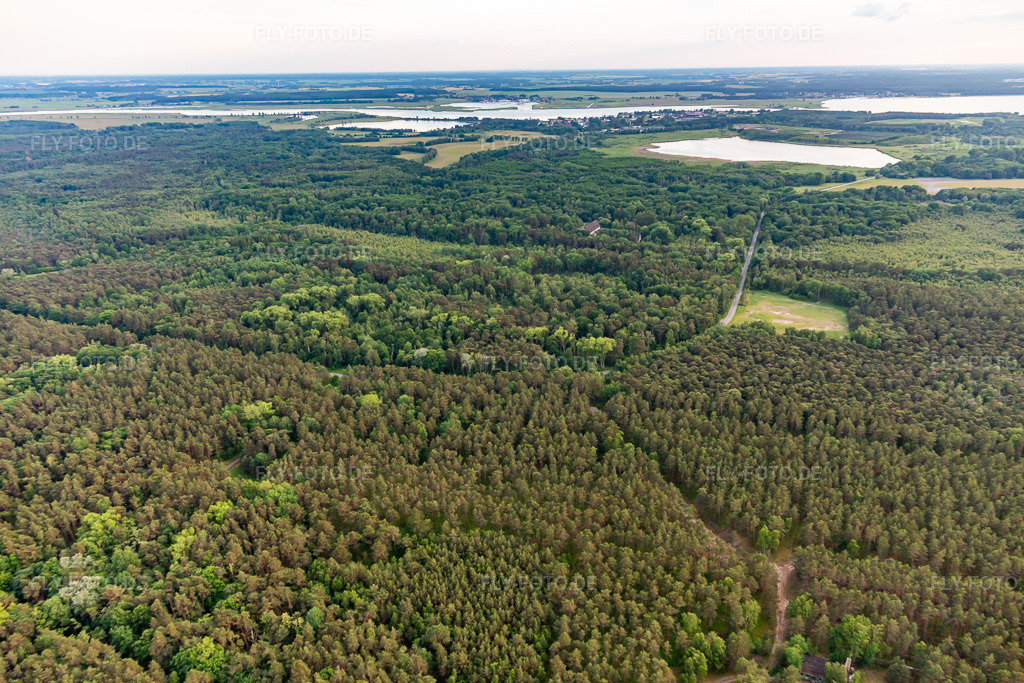 Luftbild: Sperrgebiet von Peenemünde in Peenemünde im Bundesland Mecklenburg-Vorpommern in Deutschland. – Foto: IMG_141382.jpg vom 06.06.2024 durch Werner Riehm/FLY-FOTO.de – Auflösung des Originals: 5472 x 3648 px – Historische Rundfahrten in der Heeresversuchsanstalt Peenemünde