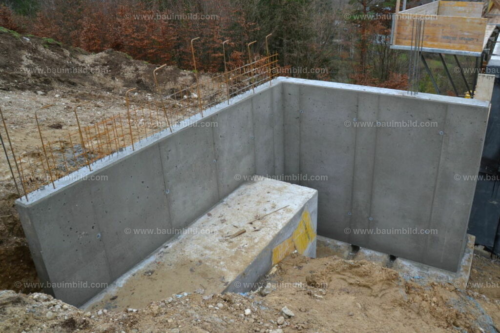 bib-lg04-sonstige-betonarbeiten-0714 | Nach LV-Leistungsgruppen sortierte Detailfotos über den Bau eines Hauses. Alle Hausbau-Bilder direkt vom Urheber und Autor der Website Haus-Selber-Bauen.com