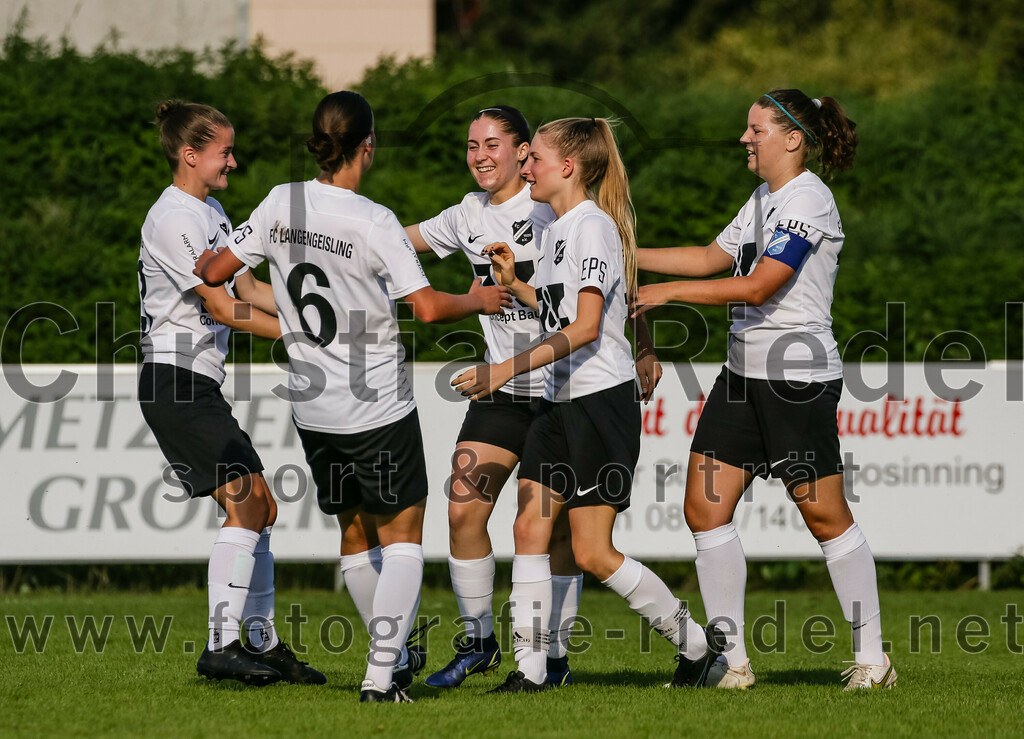 2023-09-02_044_FC_Moosinning_gegen_FC_Langengeisling | Moosinning, Deutschland, 02.09.2023:
Fußball, Hiscox Kreispokal 2023 / 2024, 1. Spieltag, FC Moosinning gegen FC Langengeisling, Endergebnis: 2:5

Foto: Christian Riedel / fotografie-riedel.net